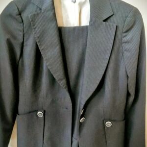 Nine West Black Pinstripe Women's Regular Pant Suit 2 Piece Set Size 2